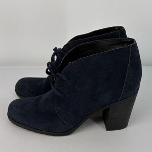 🕊️ Franco Sarto Nashville Navy Suede lace up Ankle Boots